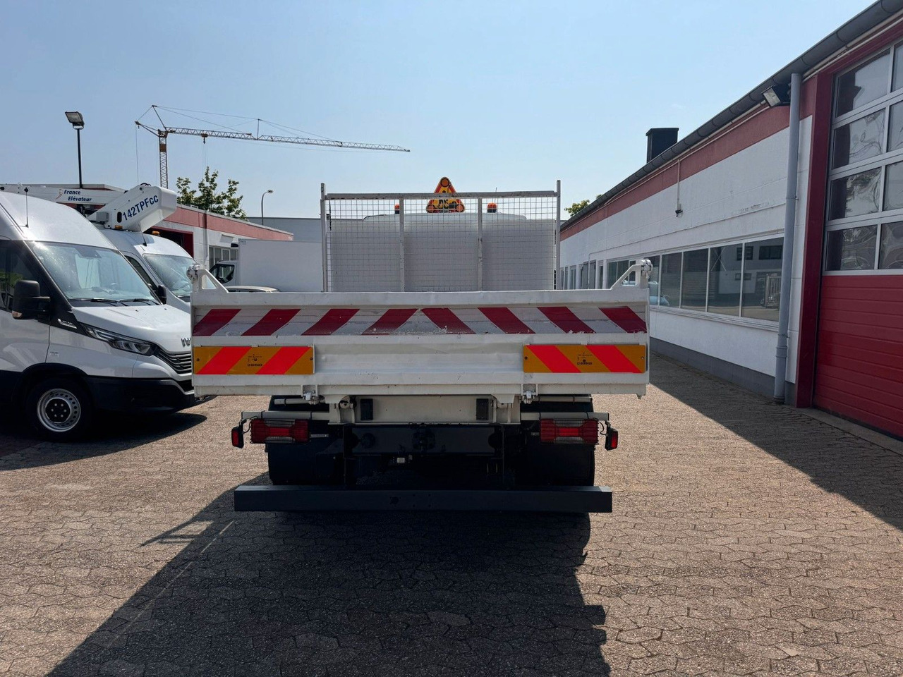 Iveco 70C18 Kipper 3625 kg Nutzlast! Klima EURO 6C - Бус самосвал: снимка 5 Iveco 70C18 Kipper 3625 kg Nutzlast! Klima EURO 6C - Бус самосвал: снимка 5
