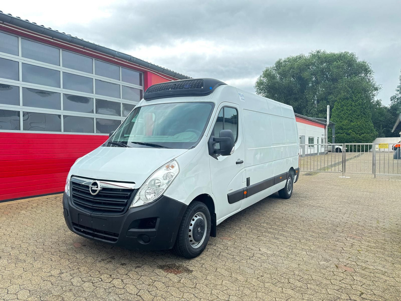 Opel Movano Kühlkastenwagen Carrier Xarios 200 L3H2 - Хладилен бус: снимка 1 Opel Movano Kühlkastenwagen Carrier Xarios 200 L3H2 - Хладилен бус: снимка 1