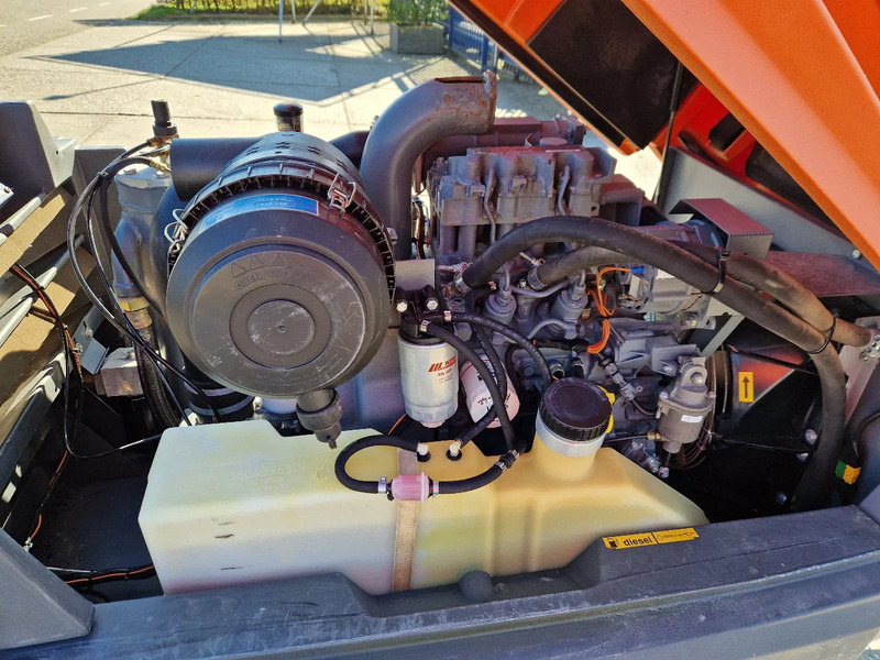 Лизинг на Atlas-Copco XAS57 in zeer nette staat Atlas-Copco XAS57 in zeer nette staat: снимка 9