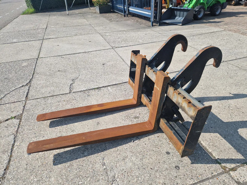 Caterpillar palletframe t.b.v. Caterpillar 924 / 930 / 938 - Вилици за Подемно-транспортна техника: снимка 2 Caterpillar palletframe t.b.v. Caterpillar 924 / 930 / 938 - Вилици за Подемно-транспортна техника: снимка 2