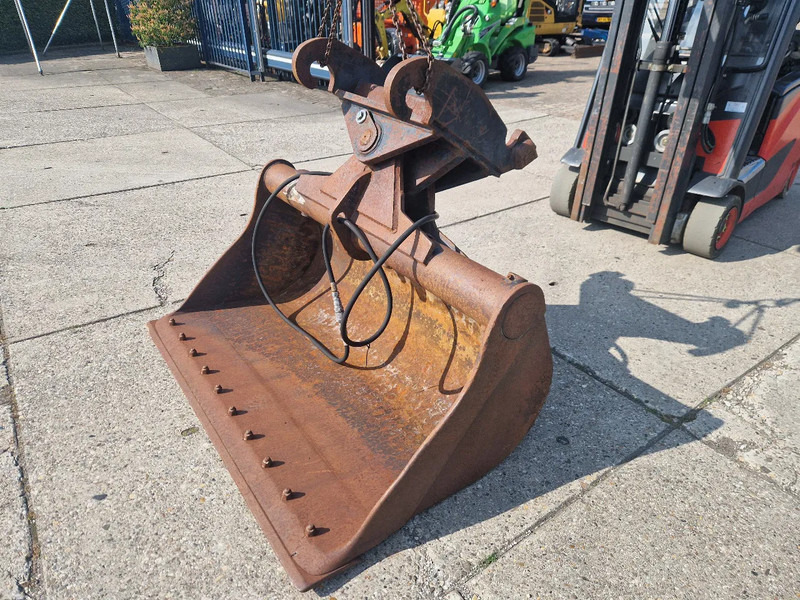 Eurosteel hydraulische kantelbak CW30/40 - Кофа за Строителна техника: снимка 5 Eurosteel hydraulische kantelbak CW30/40 - Кофа за Строителна техника: снимка 5