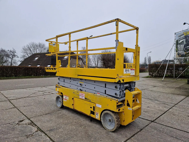 Genie GS2032 elektrisch werkhoogte 8m. met keuring - Ножична работна платформа: снимка 4 Genie GS2032 elektrisch werkhoogte 8m. met keuring - Ножична работна платформа: снимка 4