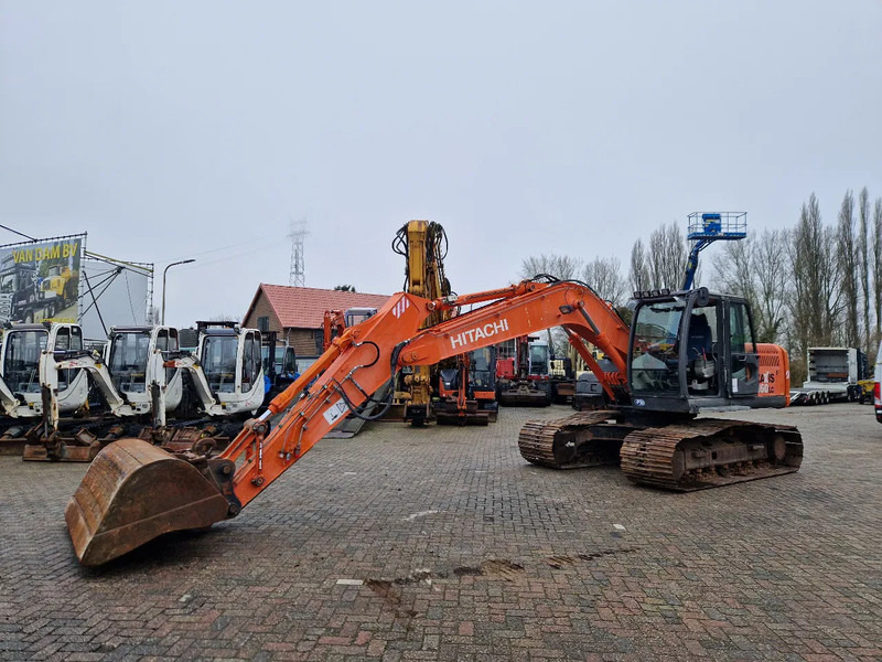 Hitachi ZX160LC-3 rijwerk zéér netjes - Верижен багер: снимка 2 Hitachi ZX160LC-3 rijwerk zéér netjes - Верижен багер: снимка 2