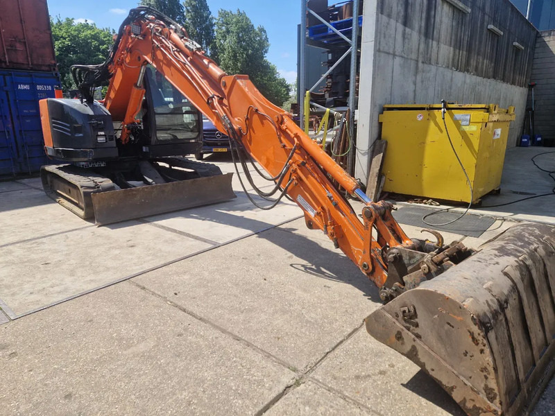 Hitachi ZX85US-5A - Верижен багер: снимка 2 Hitachi ZX85US-5A - Верижен багер: снимка 2