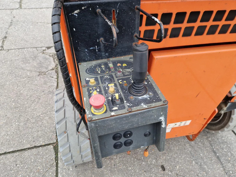 JLG 3369LE elektrisch werkhoogte 12.06m. - Ножична работна платформа: снимка 5 JLG 3369LE elektrisch werkhoogte 12.06m. - Ножична работна платформа: снимка 5