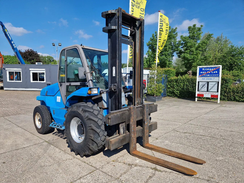 Manitou MC50 ruwterreinheftruck met sideshift - Мотокар с висока проходимост: снимка 2 Manitou MC50 ruwterreinheftruck met sideshift - Мотокар с висока проходимост: снимка 2