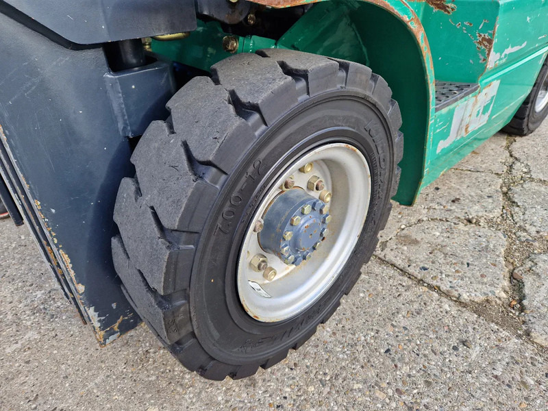 Газокар Maximal Nissan Zhejiang 2.5 ton LPG LOW HOURS: снимка 11