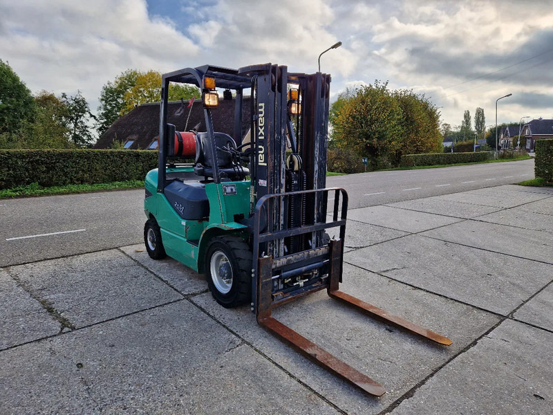 Maximal Nissan Zhejiang 2.5 ton LPG LOW HOURS - Газокар: снимка 3 Maximal Nissan Zhejiang 2.5 ton LPG LOW HOURS - Газокар: снимка 3
