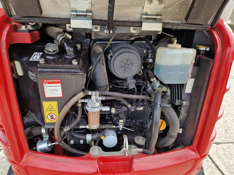 Takeuchi TB216 met 2089 uur - Мини багер: снимка 5 Takeuchi TB216 met 2089 uur - Мини багер: снимка 5