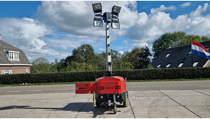 Tower Light VB9 mobiele lichtmast 9m. hoog - Осветителна кула: снимка 1 Tower Light VB9 mobiele lichtmast 9m. hoog - Осветителна кула: снимка 1