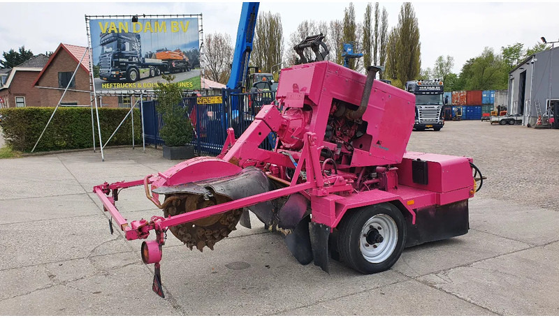 VERMEER SC1102 stobben/stronkenfrees - Приставка за изкореняване на дънери: снимка 2 VERMEER SC1102 stobben/stronkenfrees - Приставка за изкореняване на дънери: снимка 2