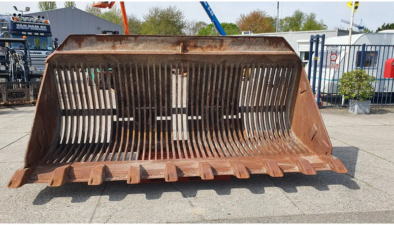 Zeer zware puinbak dubbele Caterpillar aansluiting - Кофа за Строителна техника: снимка 5 Zeer zware puinbak dubbele Caterpillar aansluiting - Кофа за Строителна техника: снимка 5