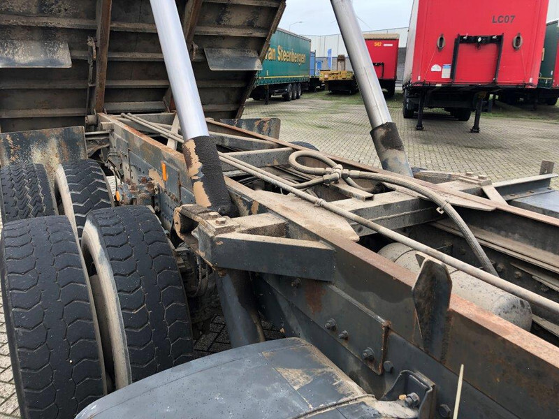 Самосвал камион, Камион с кран DAF 95.350 ATi - 6x4: снимка 13 Самосвал камион, Камион с кран DAF 95.350 ATi - 6x4: снимка 13