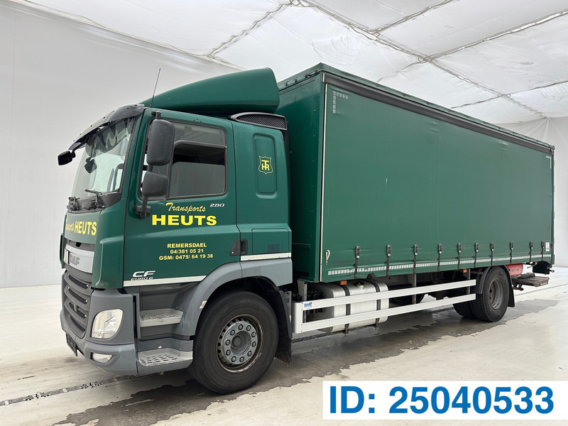 DAF CF 280 - Камион с брезент: снимка 1 DAF CF 280 - Камион с брезент: снимка 1