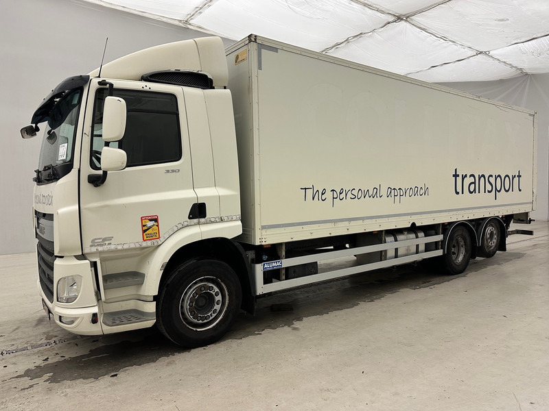 DAF CF 330 - 6x2 - Камион фургон: снимка 1 DAF CF 330 - 6x2 - Камион фургон: снимка 1