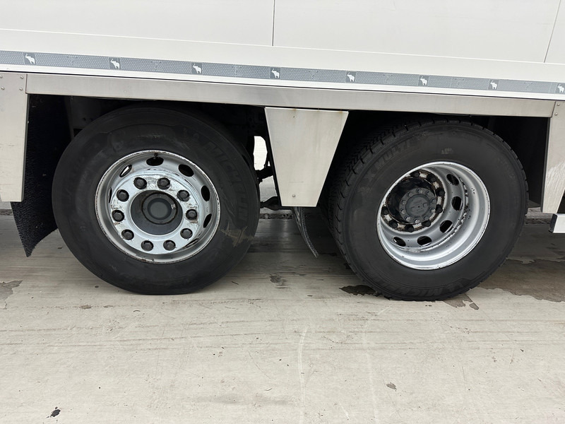 Рефрижератор камион DAF CF 330 - 6x2: снимка 11