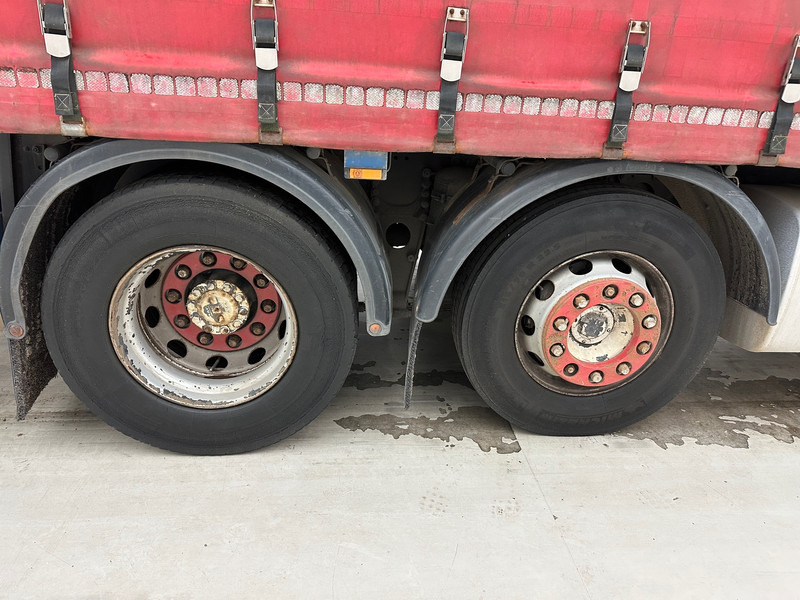 DAF CF 440 - 6x2 - Камион с брезент: снимка 4 DAF CF 440 - 6x2 - Камион с брезент: снимка 4