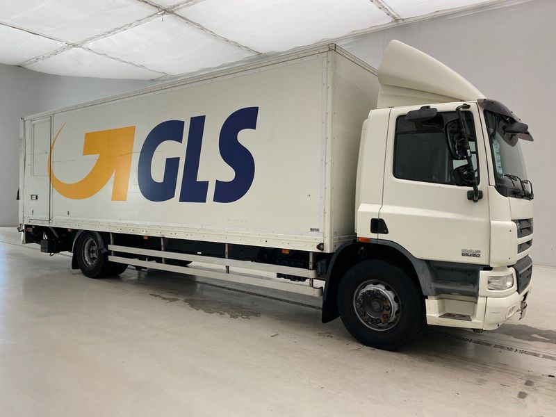 DAF CF65.250 - Камион фургон: снимка 3 DAF CF65.250 - Камион фургон: снимка 3