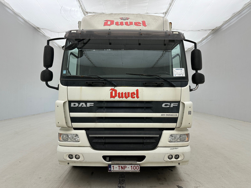 DAF CF75.310 - Камион с брезент: снимка 2 DAF CF75.310 - Камион с брезент: снимка 2