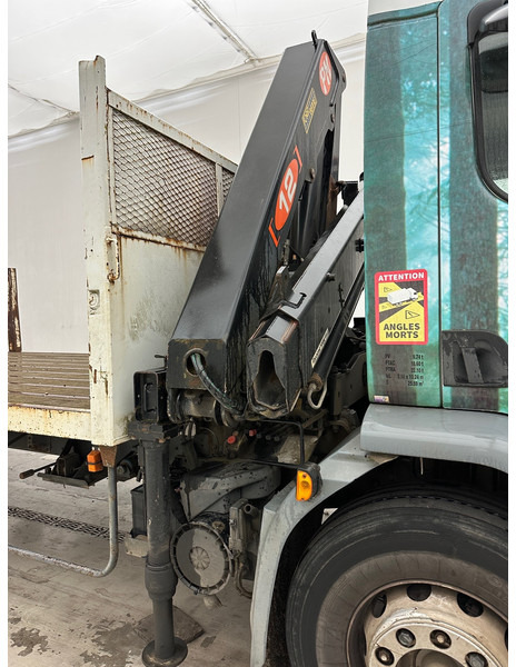 DAF LF55.210 - Бордови камион, Камион с кран: снимка 4 DAF LF55.210 - Бордови камион, Камион с кран: снимка 4