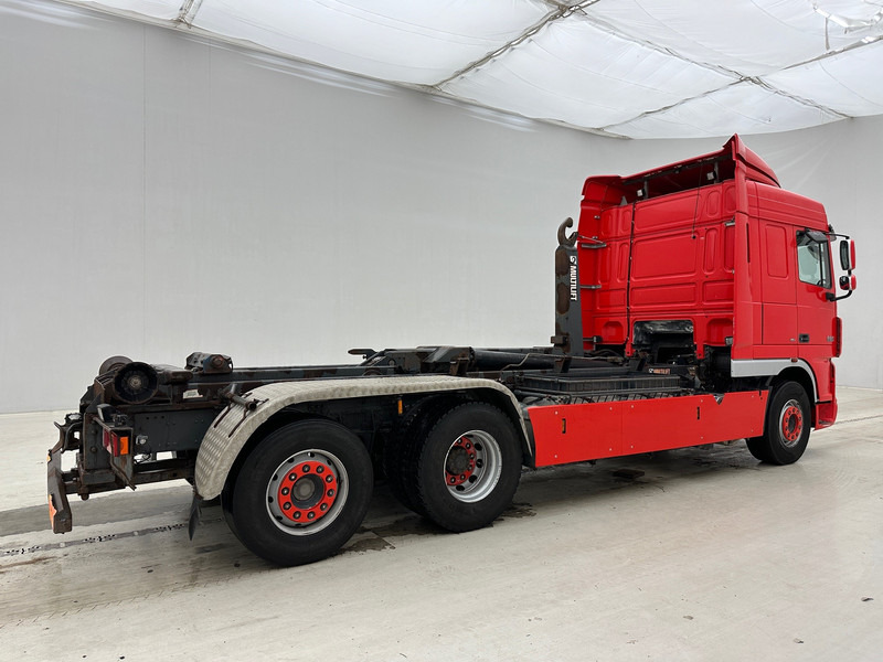 DAF XF105.410 Space Cab - Мултилифт с кука камион: снимка 5 DAF XF105.410 Space Cab - Мултилифт с кука камион: снимка 5