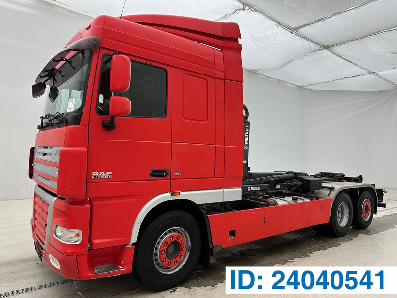 DAF XF105.410 Space Cab - Мултилифт с кука камион: снимка 1 DAF XF105.410 Space Cab - Мултилифт с кука камион: снимка 1