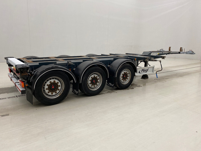 Fliegl Polyvalent skelet 2 x 20-30-40-45 ft - Контейнеровоз/ Сменна каросерия полуремарке: снимка 4 Fliegl Polyvalent skelet 2 x 20-30-40-45 ft - Контейнеровоз/ Сменна каросерия полуремарке: снимка 4