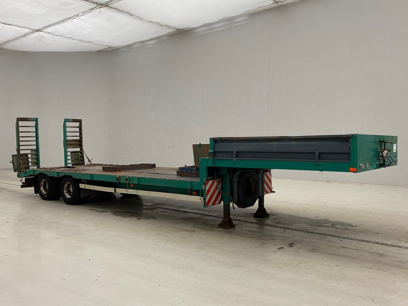 Kaiser Low bed trailer - Нискорамна площадка полуремарке: снимка 3 Kaiser Low bed trailer - Нискорамна площадка полуремарке: снимка 3