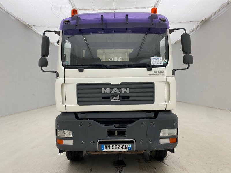 MAN TGA 33.350 - 6x4* - Самосвал камион: снимка 2 MAN TGA 33.350 - 6x4* - Самосвал камион: снимка 2