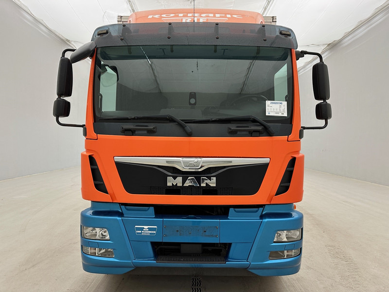 MAN TGM 18.290 - Камион фургон: снимка 2 MAN TGM 18.290 - Камион фургон: снимка 2