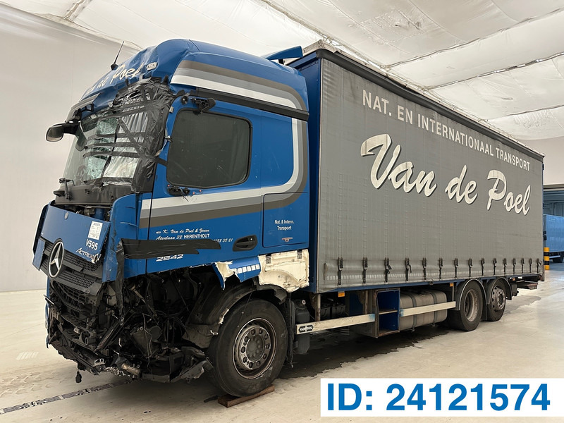 Mercedes-Benz Actros 2642 - 6x2 - Камион с брезент: снимка 1 Mercedes-Benz Actros 2642 - 6x2 - Камион с брезент: снимка 1