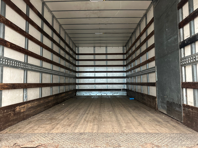 Камион фургон Mercedes-Benz Atego 815: снимка 6