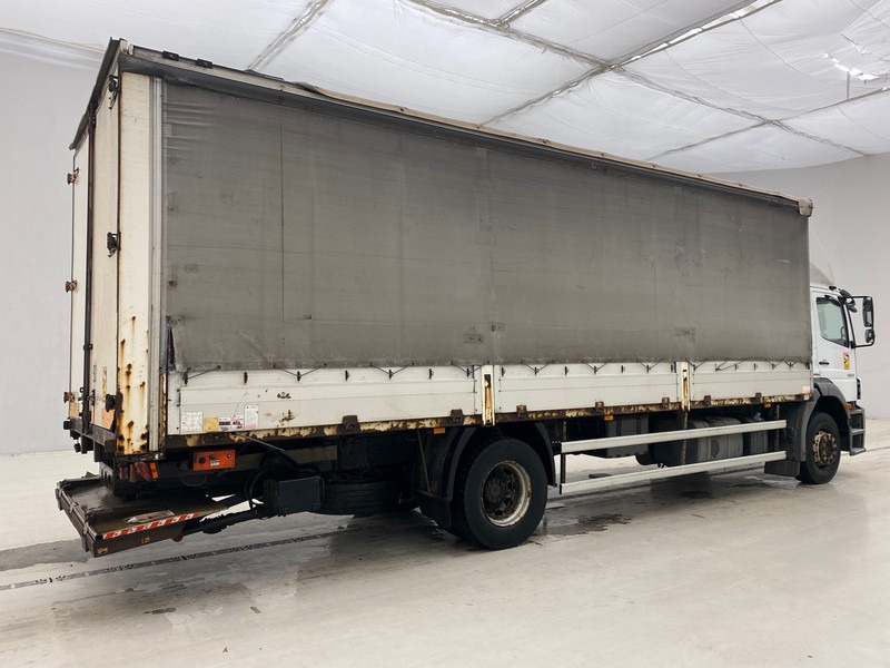 Mercedes-Benz Axor 1824 - Камион с брезент: снимка 4 Mercedes-Benz Axor 1824 - Камион с брезент: снимка 4