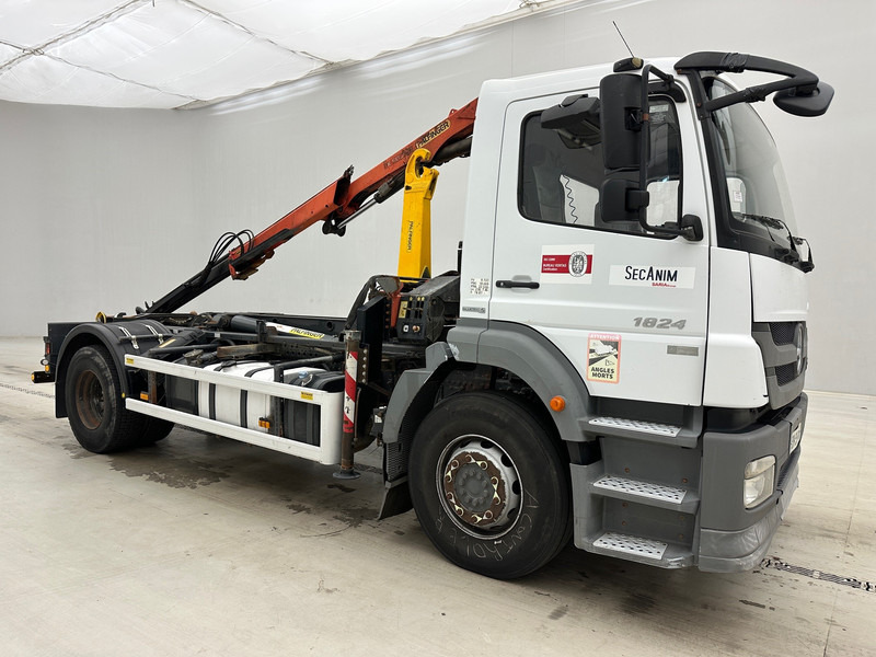Mercedes-Benz Axor 1824 - Мултилифт с кука камион, Камион с кран: снимка 3 Mercedes-Benz Axor 1824 - Мултилифт с кука камион, Камион с кран: снимка 3