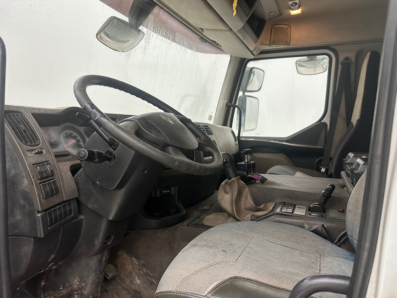 Самосвал камион Renault Kerax 450 - 8x4: снимка 7