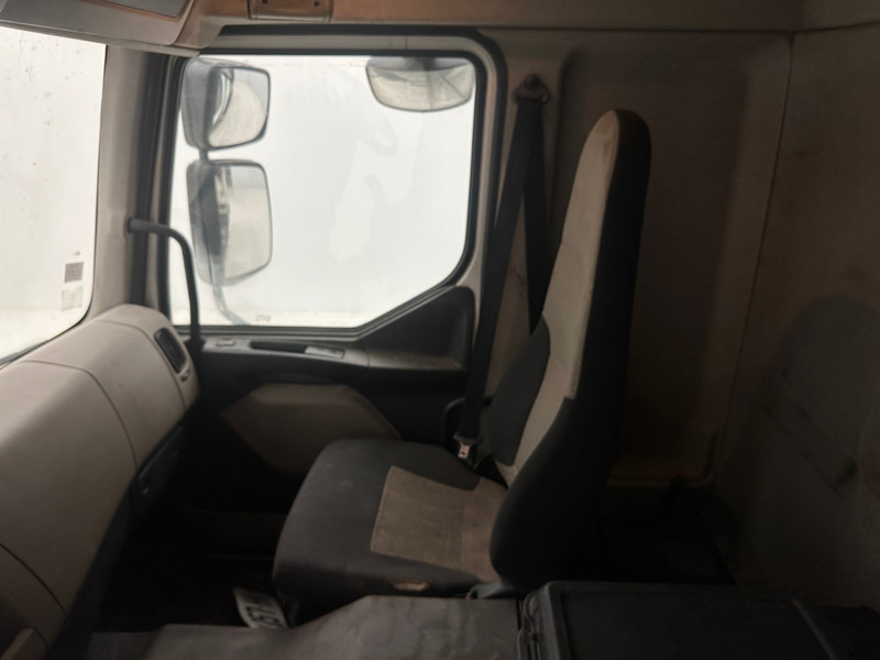 Самосвал камион Renault Kerax 450 - 8x4: снимка 10