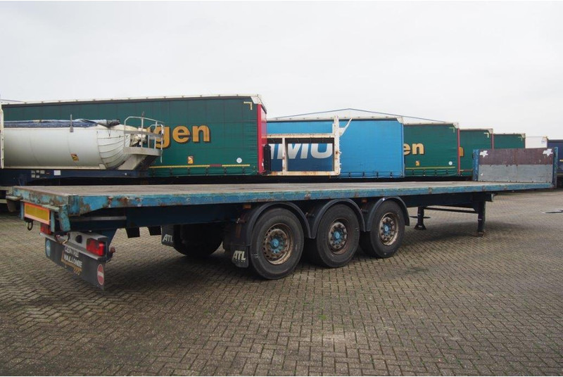 Renders Plateau - Бордово полуремарке/ Платформа: снимка 4 Renders Plateau - Бордово полуремарке/ Платформа: снимка 4