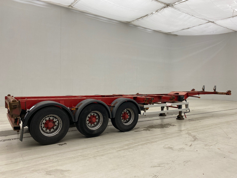 Renders Skelet 20-30-40 ft - Контейнеровоз/ Сменна каросерия полуремарке: снимка 5 Renders Skelet 20-30-40 ft - Контейнеровоз/ Сменна каросерия полуремарке: снимка 5