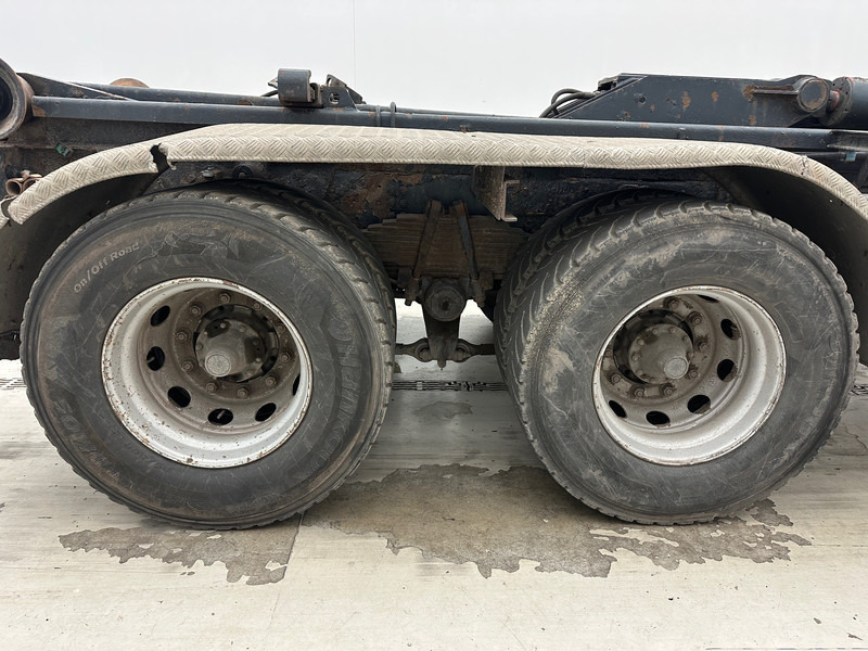 Scania R124.420 - 6x4 - Мултилифт с кука камион: снимка 4 Scania R124.420 - 6x4 - Мултилифт с кука камион: снимка 4