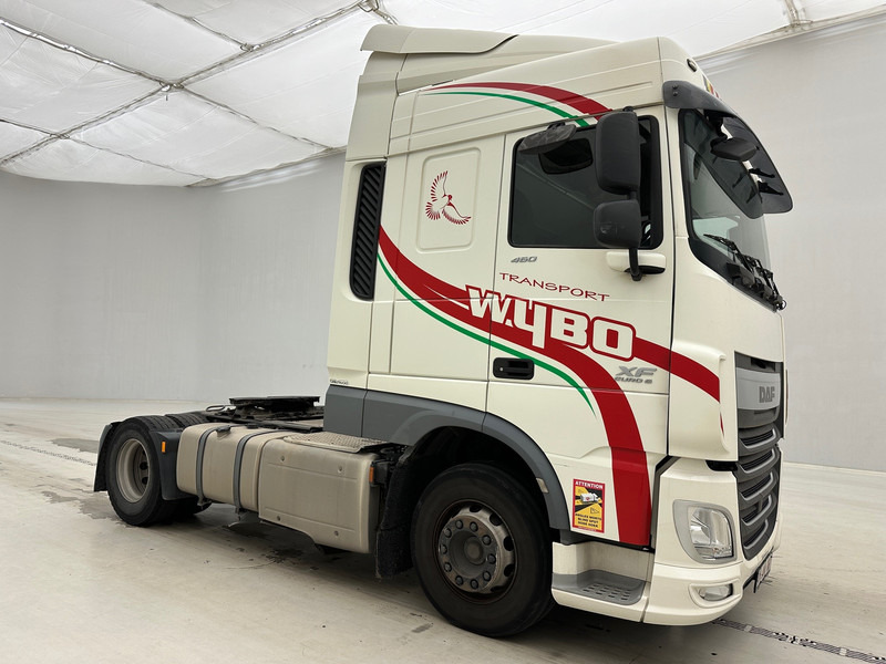 DAF XF 460 Space Cab - Влекач: снимка 3 DAF XF 460 Space Cab - Влекач: снимка 3