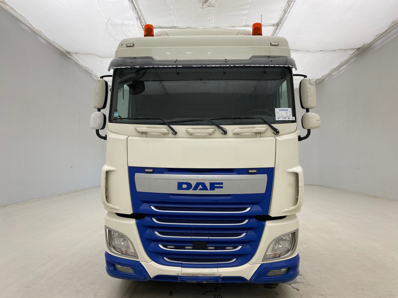 DAF XF 460 Space Cab - Влекач: снимка 2 DAF XF 460 Space Cab - Влекач: снимка 2