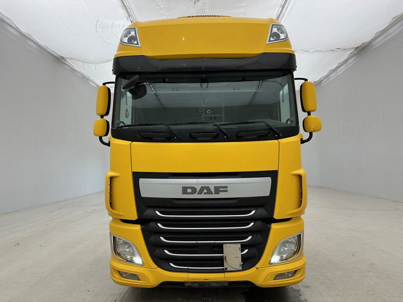 DAF XF 510 Super Space Cab - Влекач: снимка 2 DAF XF 510 Super Space Cab - Влекач: снимка 2