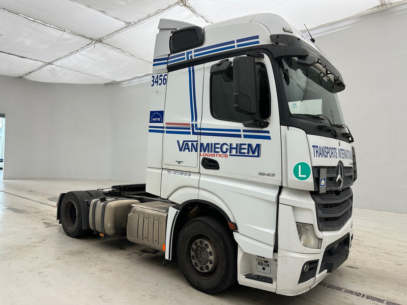 Mercedes-Benz Actros 1842 - Влекач: снимка 3 Mercedes-Benz Actros 1842 - Влекач: снимка 3