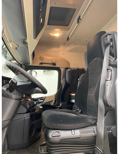 Влекач Mercedes-Benz Actros 1942: снимка 9 Влекач Mercedes-Benz Actros 1942: снимка 9