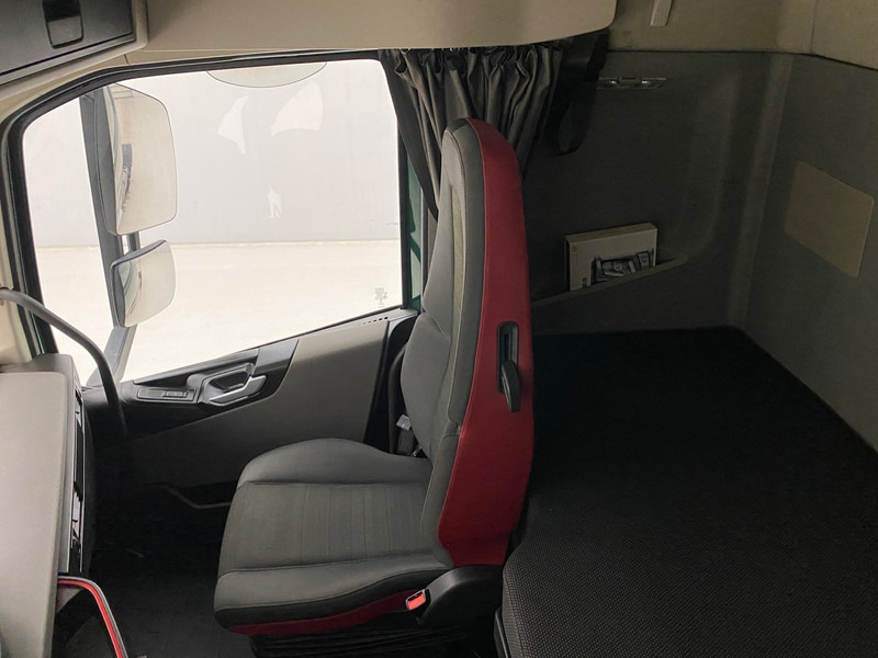 Влекач Volvo FH 420: снимка 11