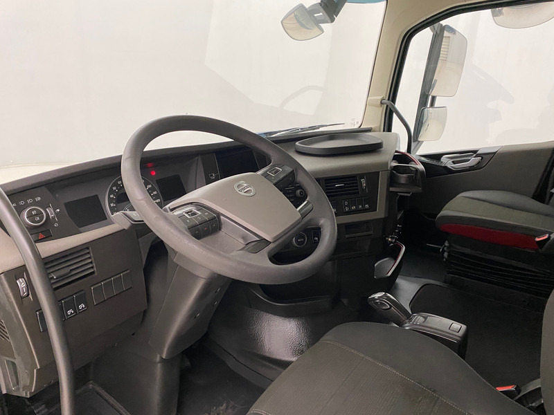 Влекач Volvo FH 420: снимка 7