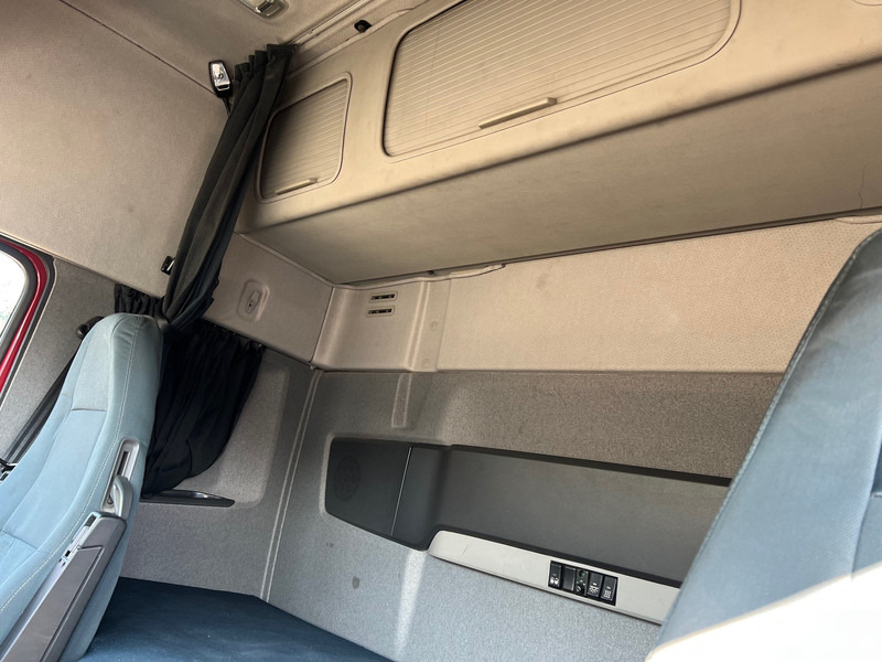 Влекач Volvo FH13.420 Globetrotter - ADR: снимка 15