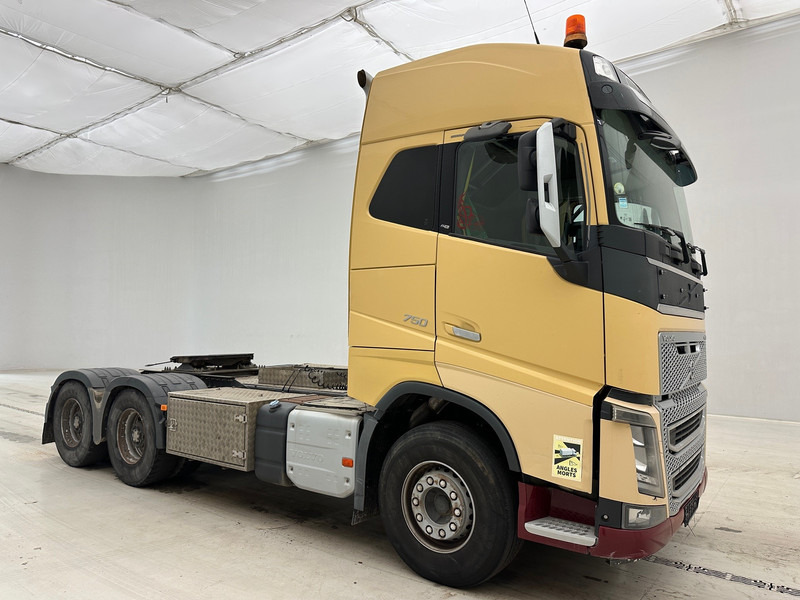 Volvo FH16.750 - 6x4 - Влекач: снимка 3 Volvo FH16.750 - 6x4 - Влекач: снимка 3