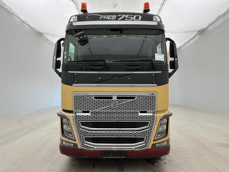Volvo FH16.750 - 6x4 - Влекач: снимка 2 Volvo FH16.750 - 6x4 - Влекач: снимка 2