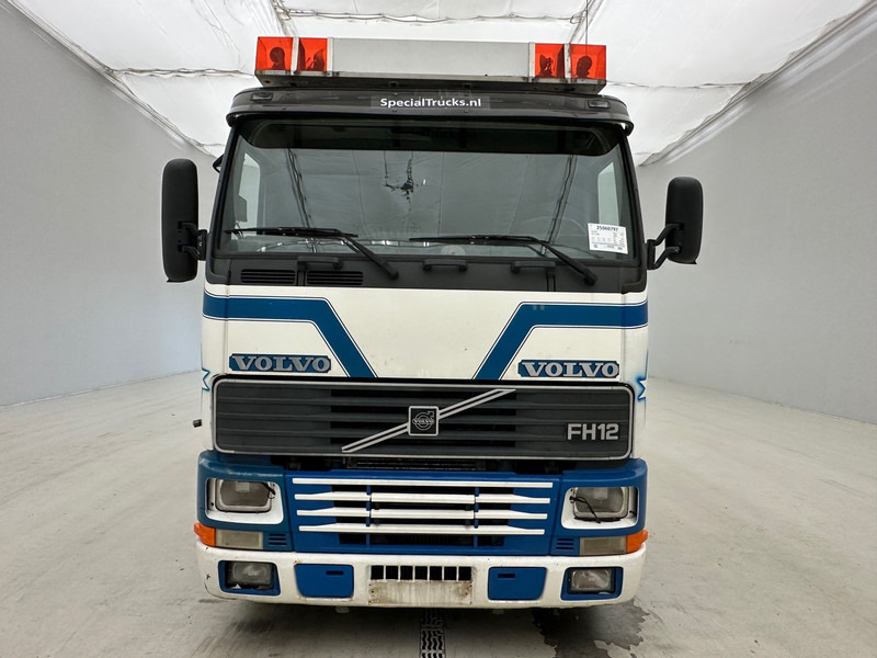 Volvo FH12.380 - 6x2* - Камион с кран: снимка 2 Volvo FH12.380 - 6x2* - Камион с кран: снимка 2